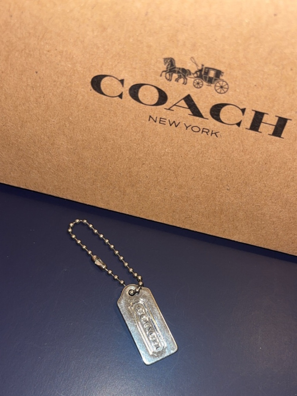 Coach mini Silver hangtag